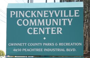 pinckneyville_sign